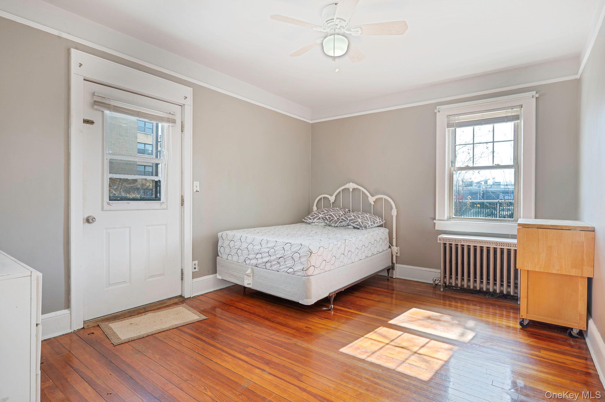 #12 photo, 22 Fairview Boulevard, 롱 아일랜드 Hempstead , NY 11550