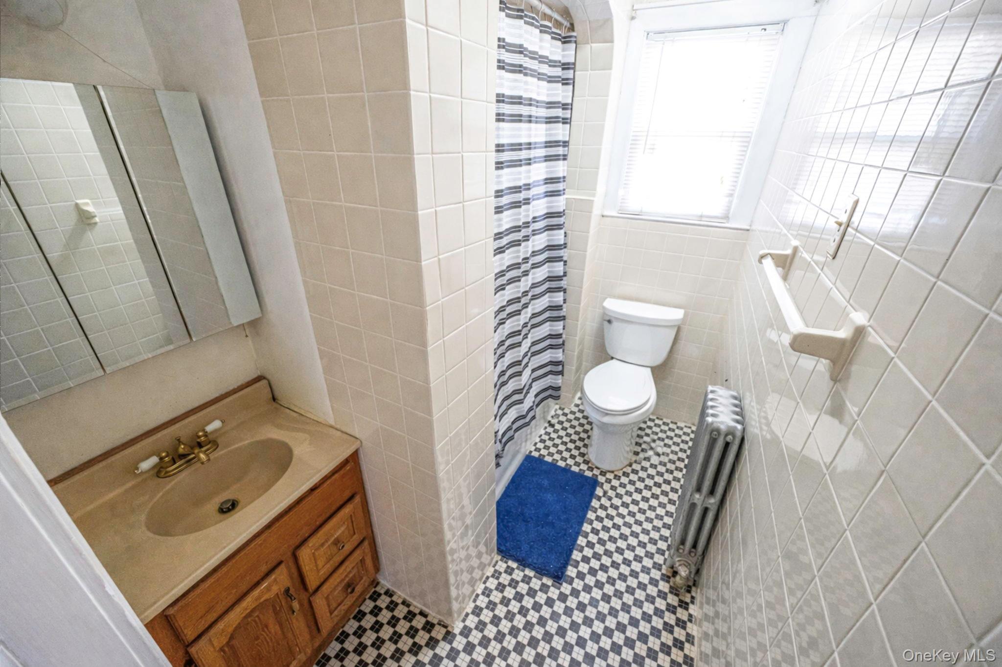 #16 photo, 22 Fairview Boulevard, 롱 아일랜드 Hempstead , NY 11550