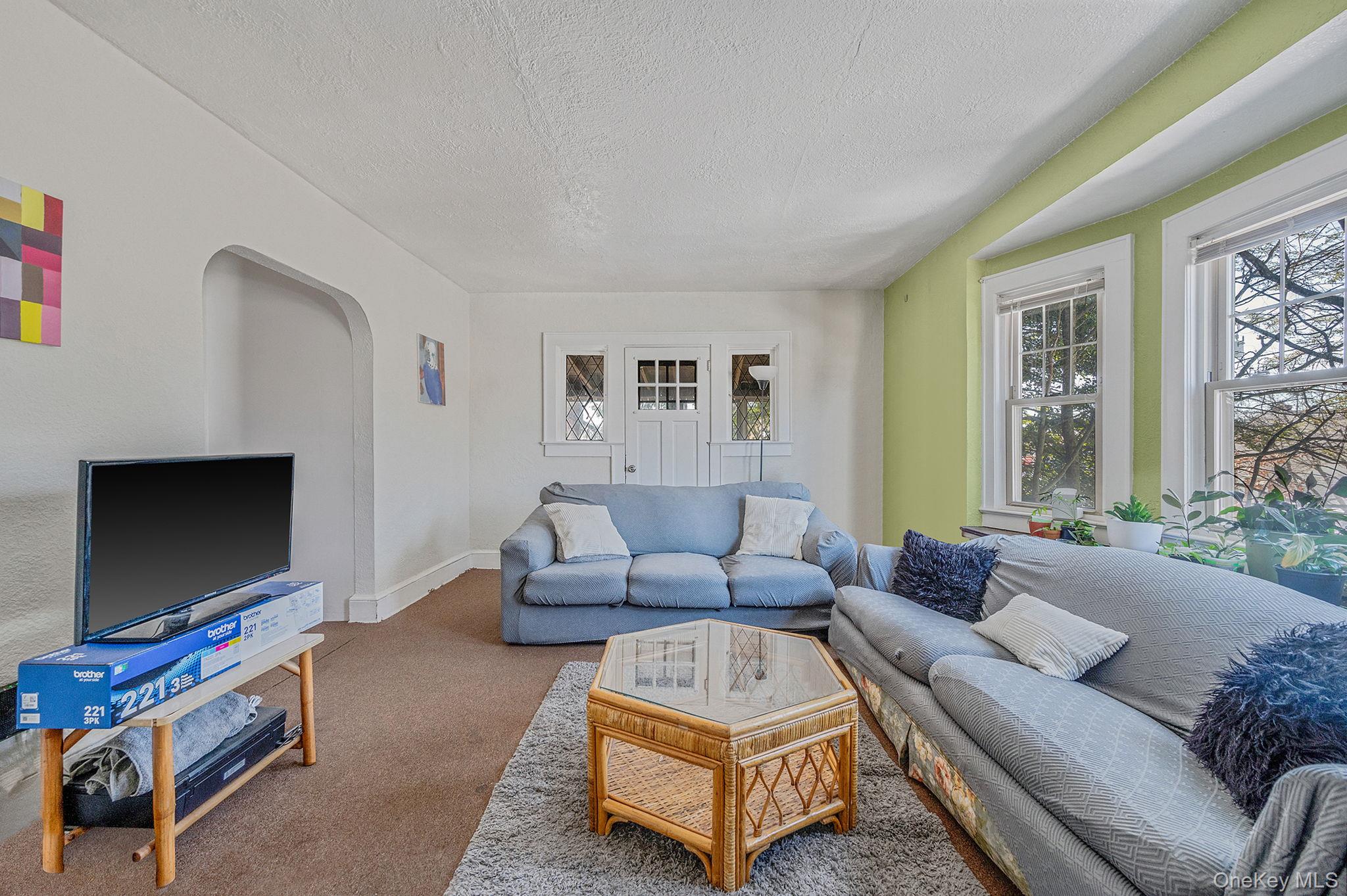 #17 photo, 22 Fairview Boulevard, 롱 아일랜드 Hempstead , NY 11550