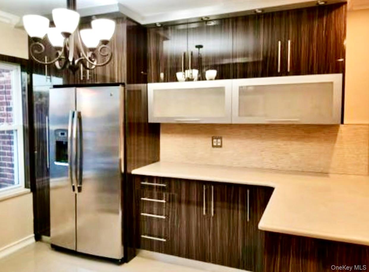 #2 photo, 9915 Ascan Avenue, फॉरेस्ट हिल्स Forest Hills , NY 11375