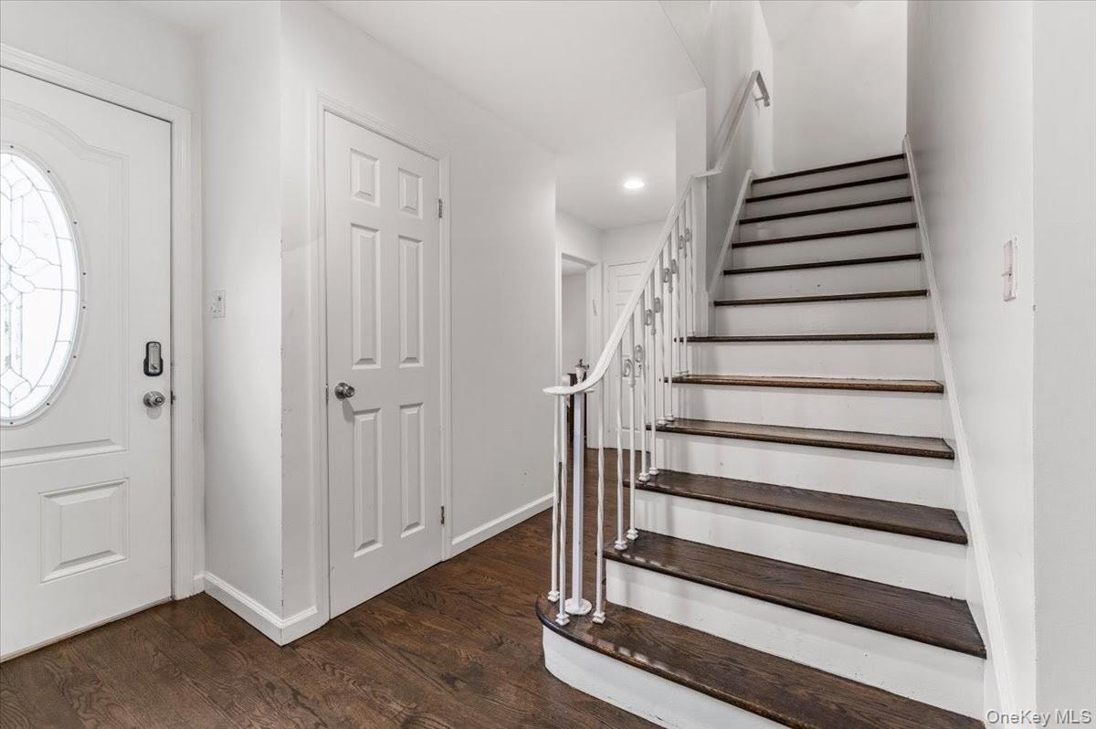 #4 photo, 449 Argyle Road, Cedarhurst , NY 11516