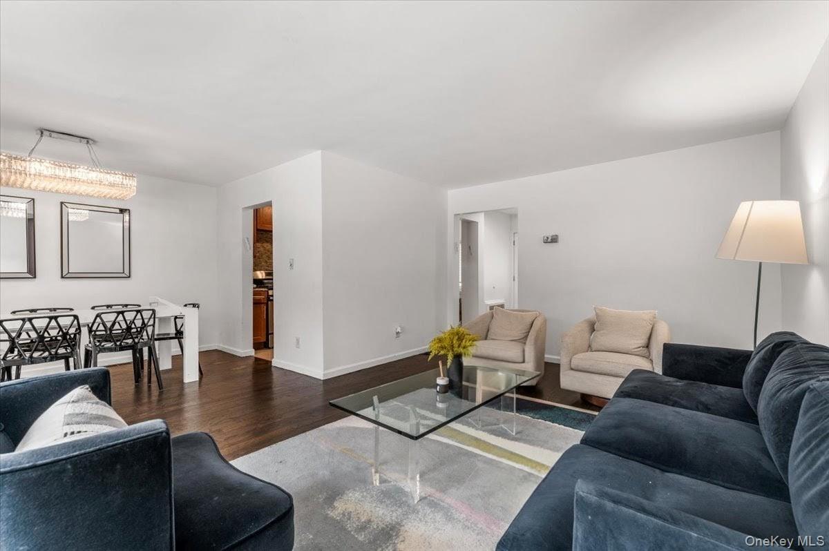 #8 photo, 449 Argyle Road, Cedarhurst , NY 11516