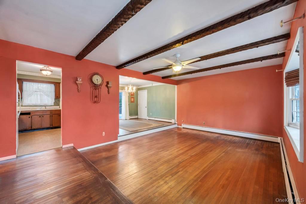 #6 photo, 15 E Woodside Avenue, Patchogue , NY 11772