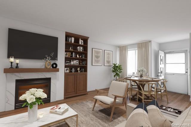 #4 photo, 73-25 Cook Avenue, קווינס Middle Village , NY 11379