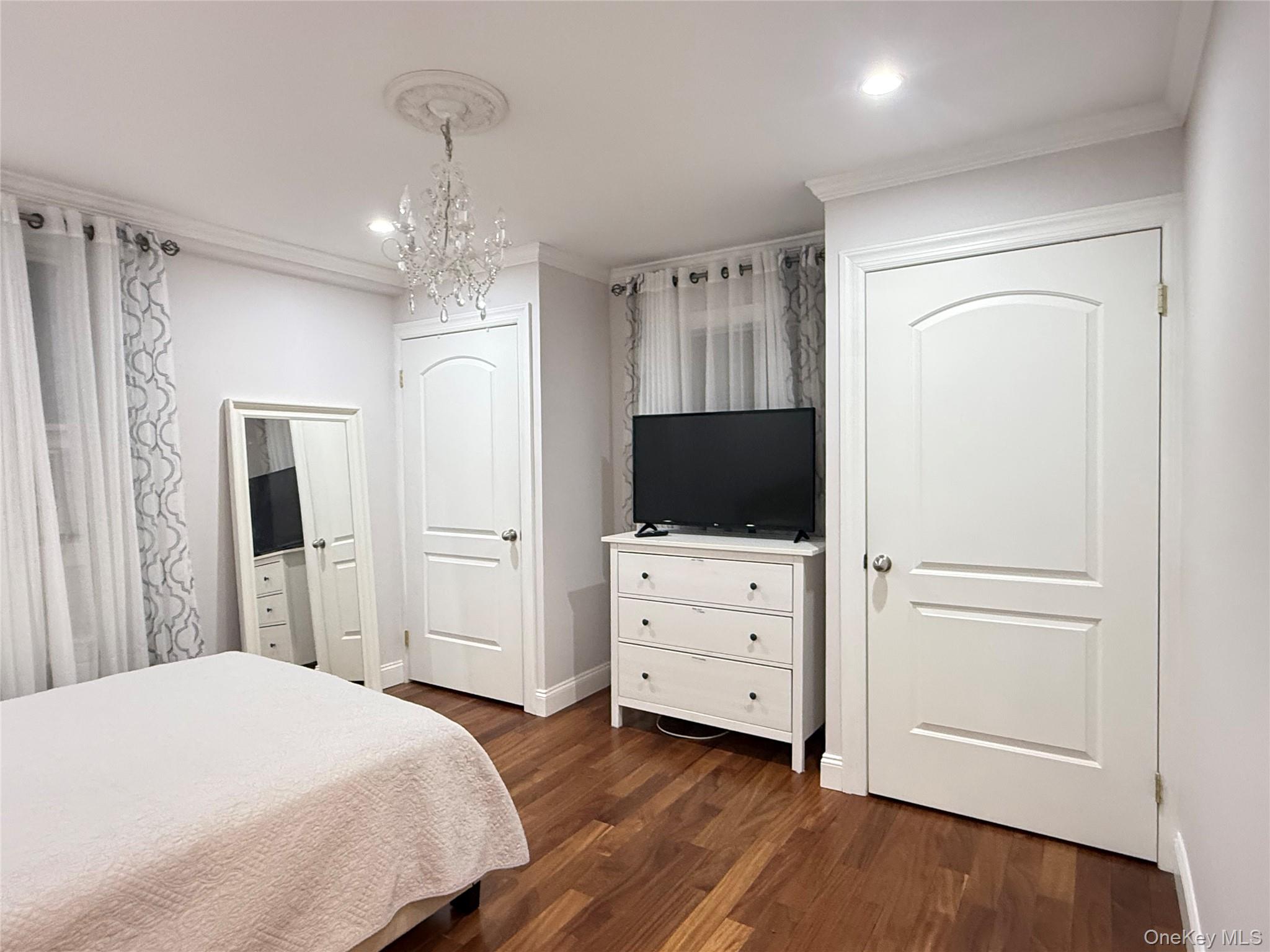 #7 photo, 21604 47th Avenue, Bayside , NY 11361