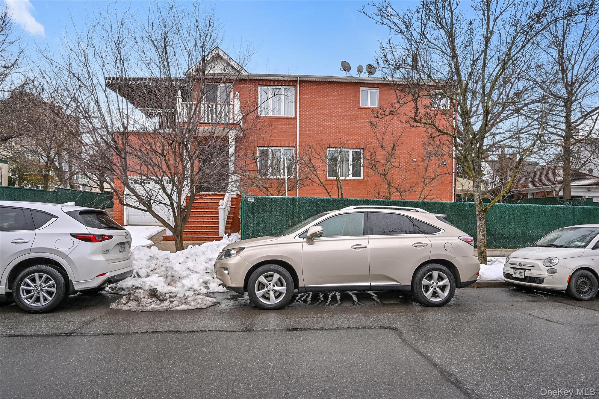 #1 photo, 7716 Kew Forest Lane, 뉴욕퀸즈 Forest Hills , NY 11375