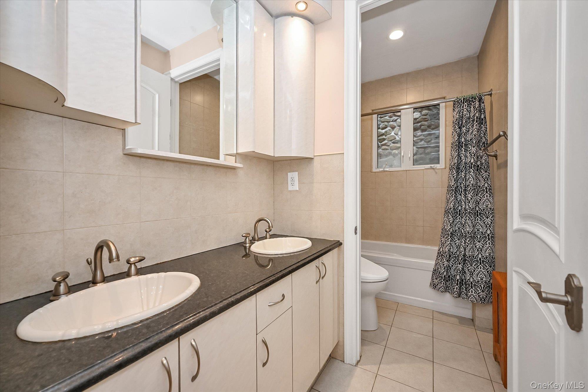 #16 photo, 7716 Kew Forest Lane, 뉴욕퀸즈 Forest Hills , NY 11375