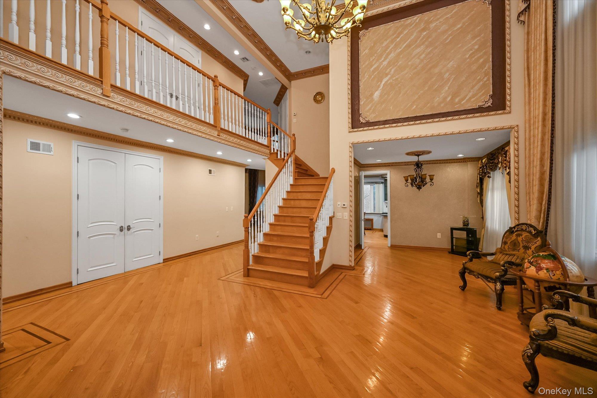 #5 photo, 7716 Kew Forest Lane, 뉴욕퀸즈 Forest Hills , NY 11375