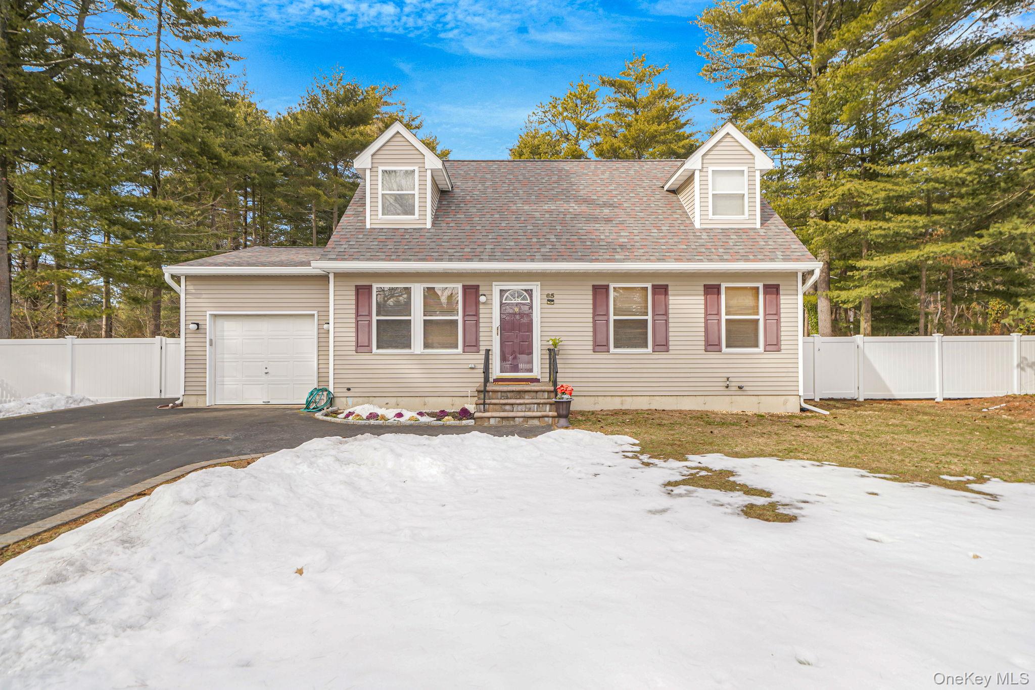 #4 photo, 65 Prospect Drive, سوفولك Brentwood , NY 11717