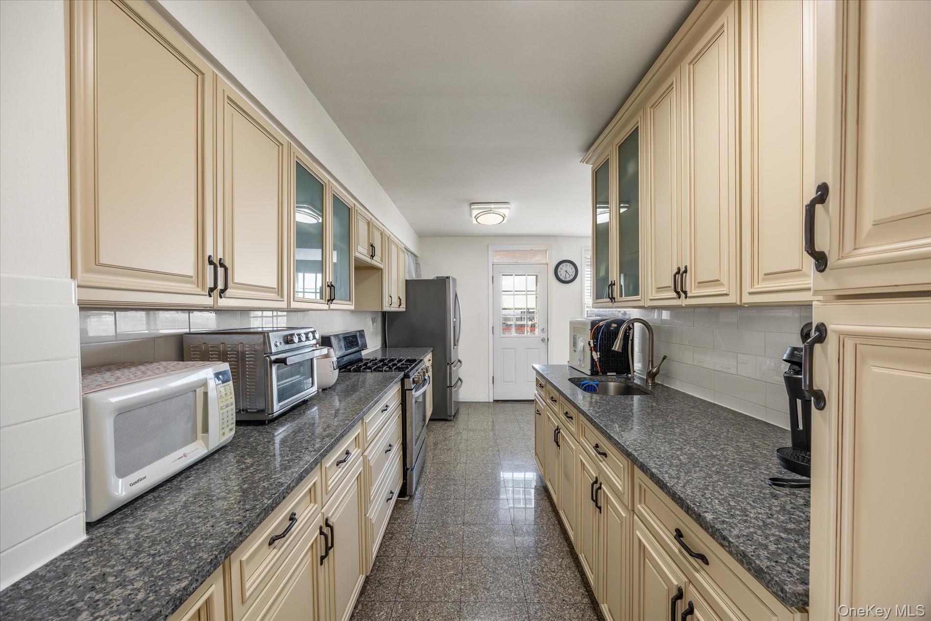 #8 photo, 3425 150th Place, Flushing , NY 11354