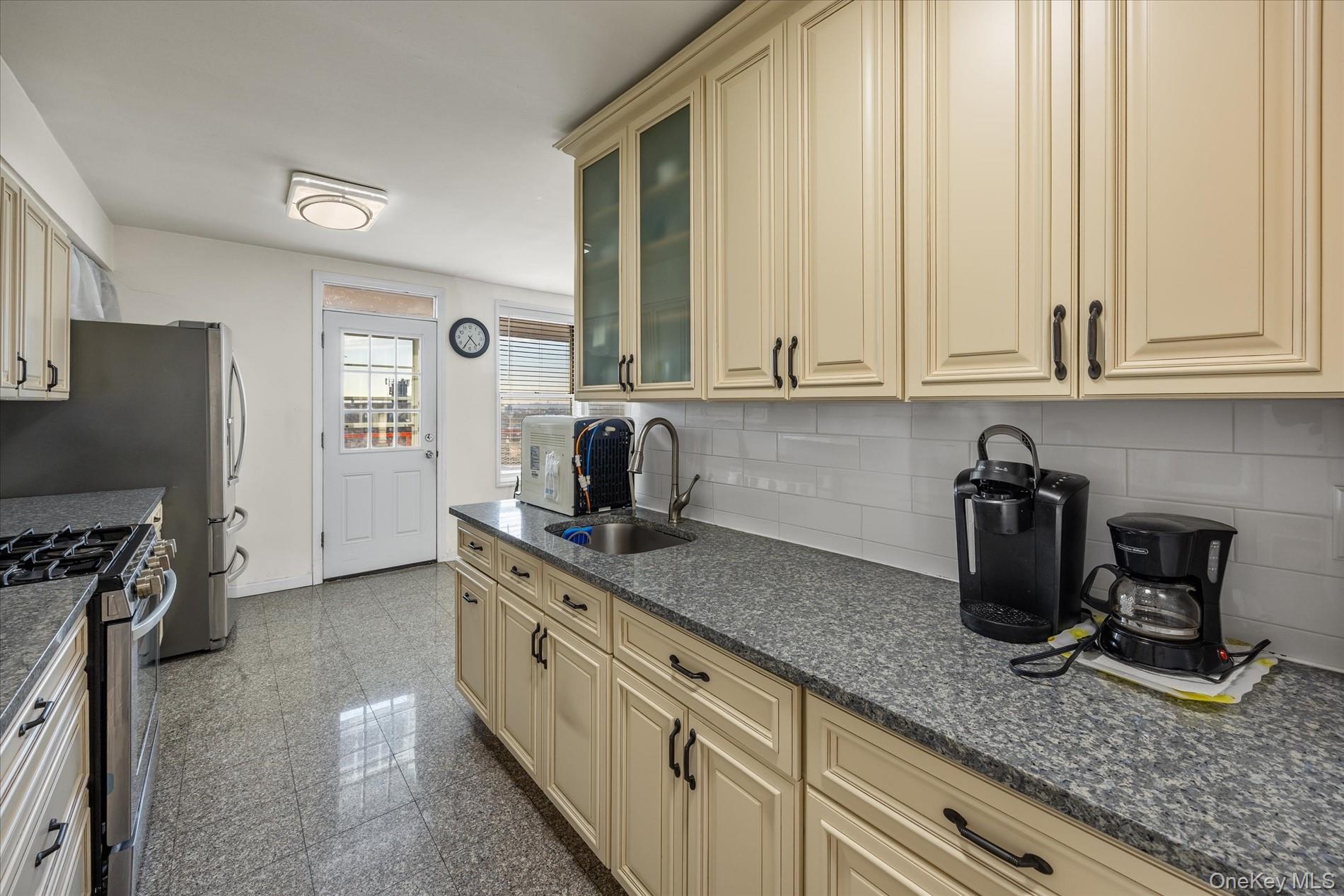 #9 photo, 3425 150th Place, Flushing , NY 11354