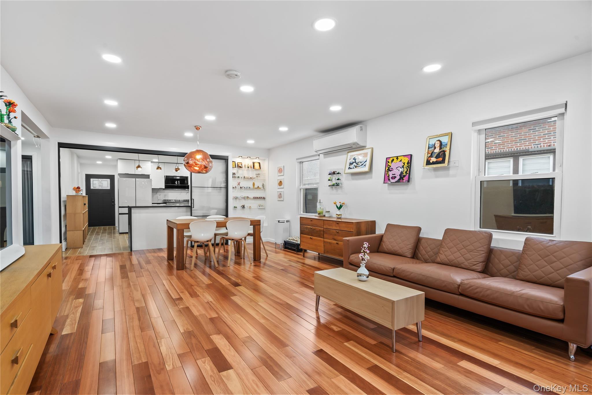 #12 photo, 70-51 Juno Street, Forest Hills , NY 11375