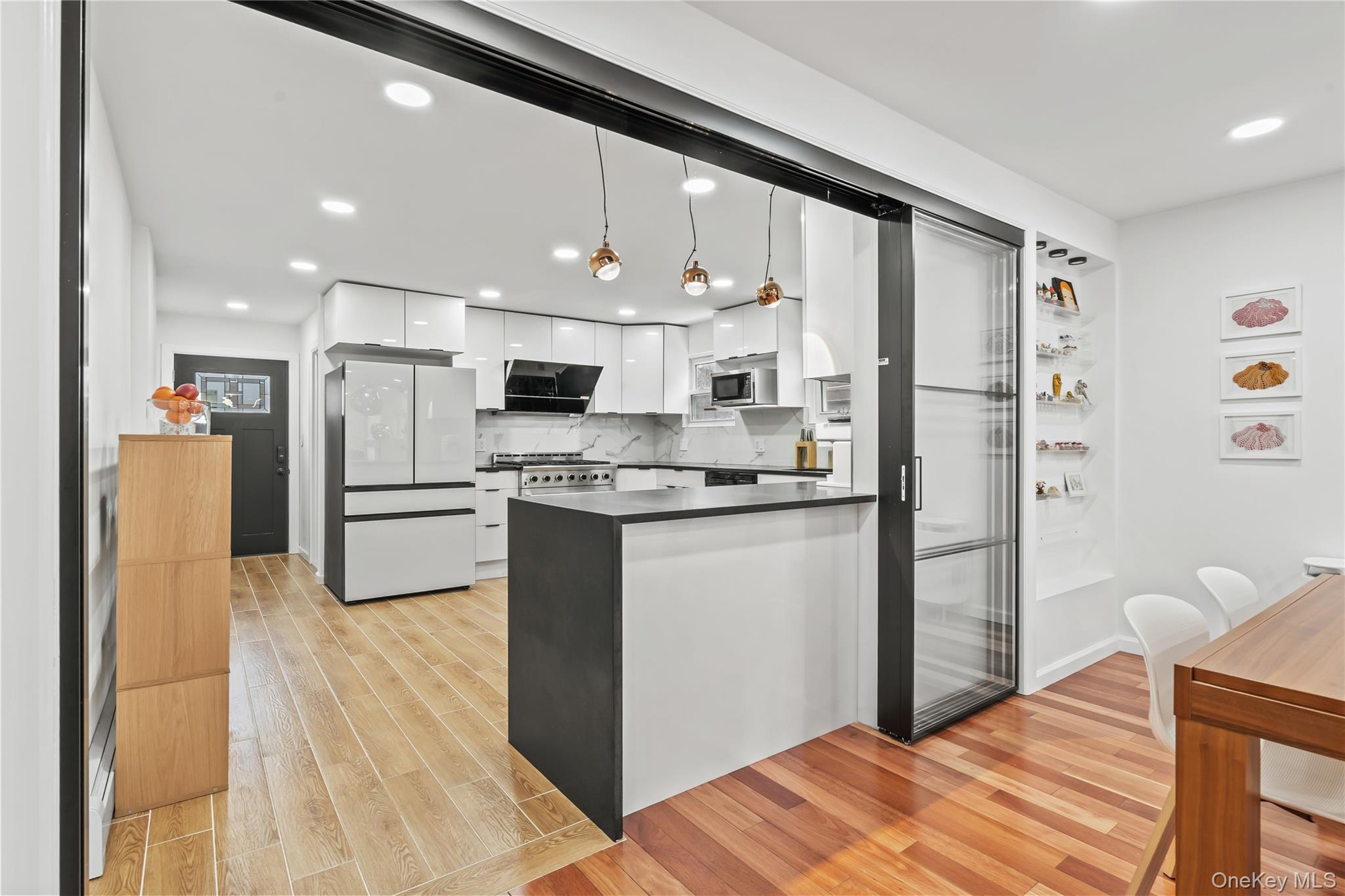 #5 photo, 70-51 Juno Street, Forest Hills , NY 11375