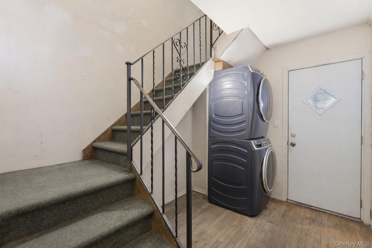 #16 photo, 101 Spruce Avenue, 롱 아일랜드 Bethpage , NY 11714