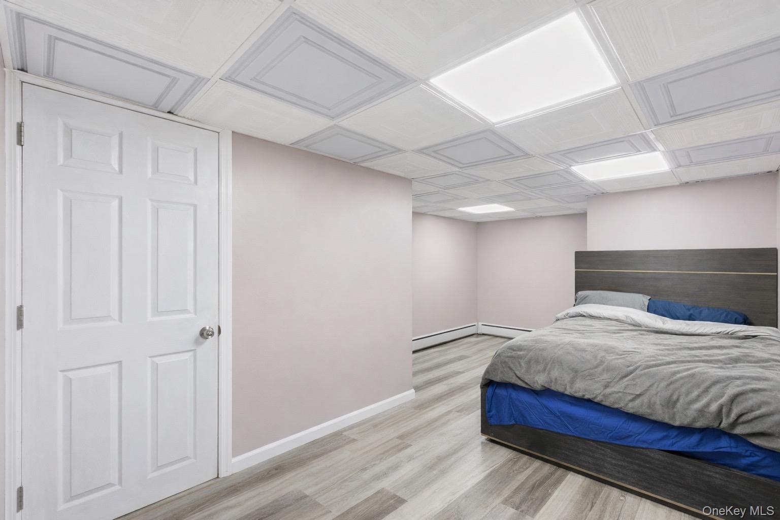 #19 photo, 101 Spruce Avenue, 롱 아일랜드 Bethpage , NY 11714