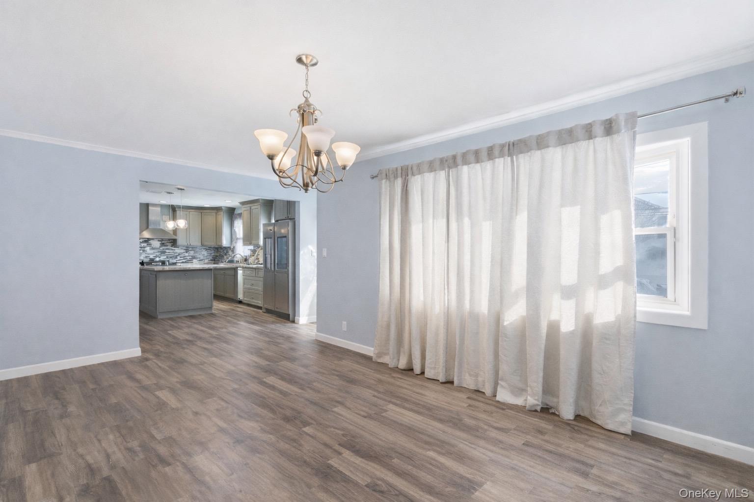 #7 photo, 101 Spruce Avenue, 롱 아일랜드 Bethpage , NY 11714