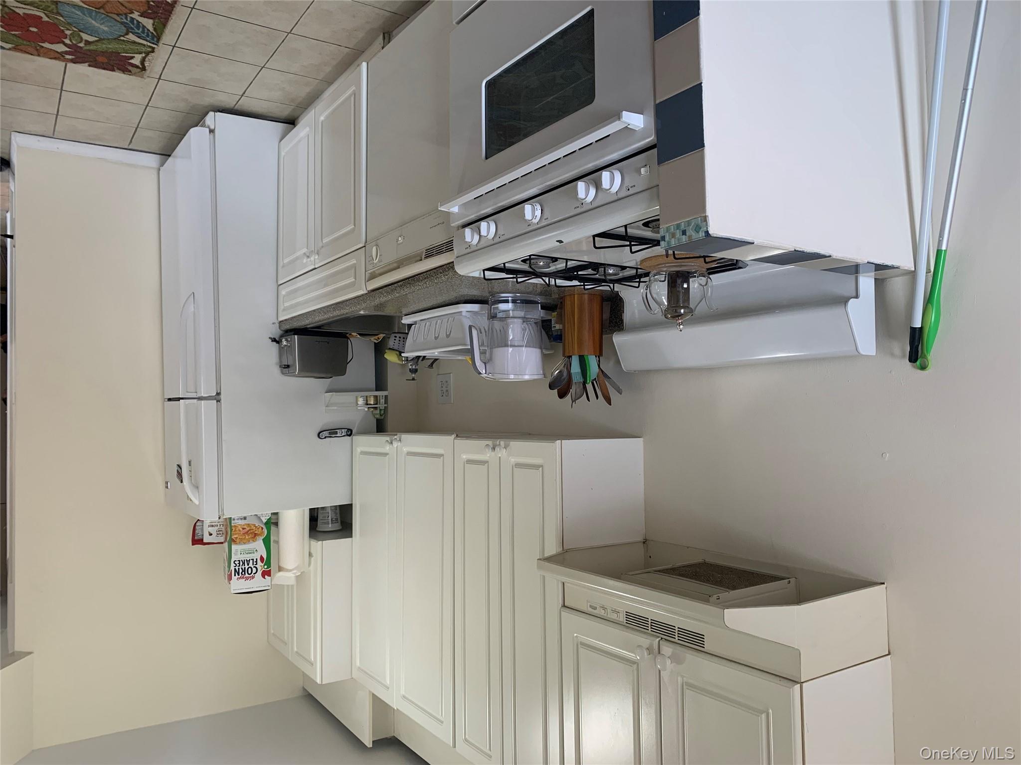 #5 photo, 32-60 43rd Street, Astoria , NY 11103