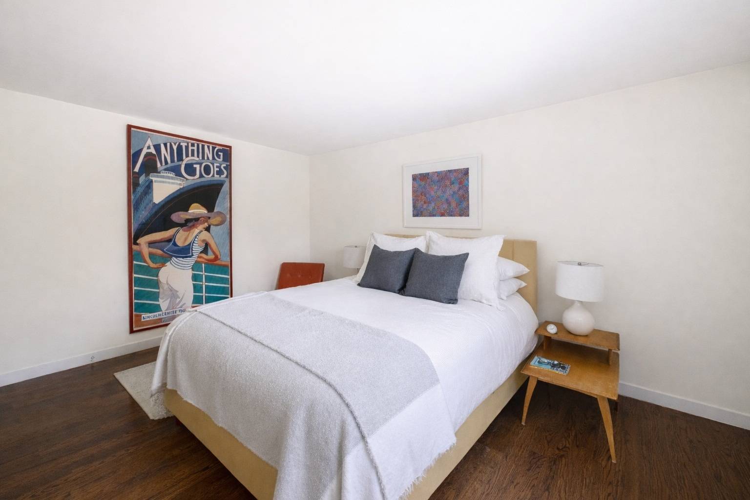 #8 photo, 218 Bull Path, East Hampton , NY 11937