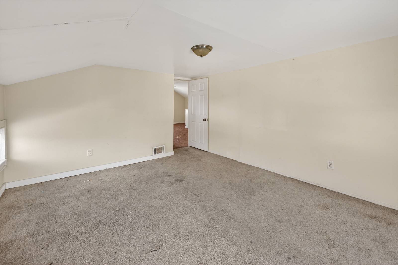 #25 photo, 630 Charlotte Valley Rd, Charloteville , NY 12036