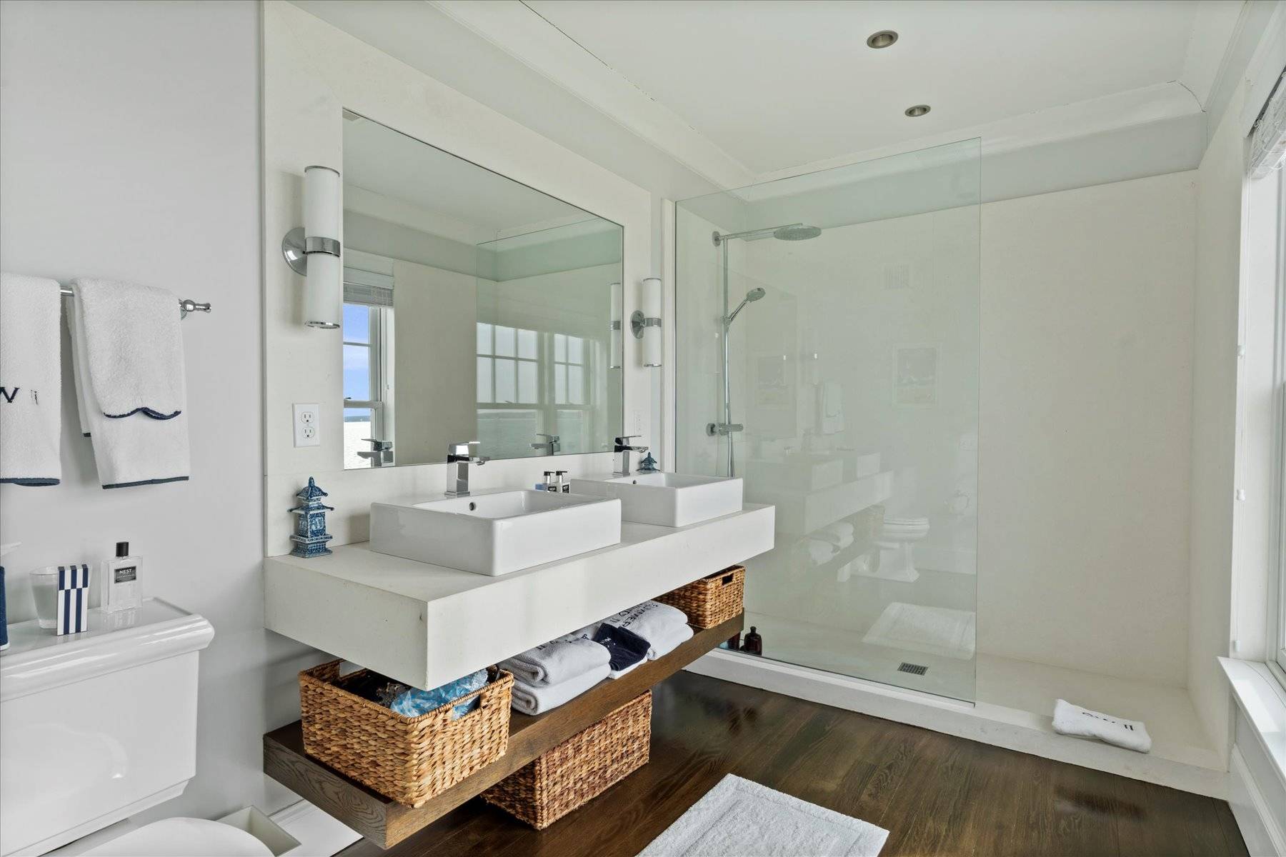 #21 photo, 55 & 70 Peconic Ave, Shelter Island , NY 11964