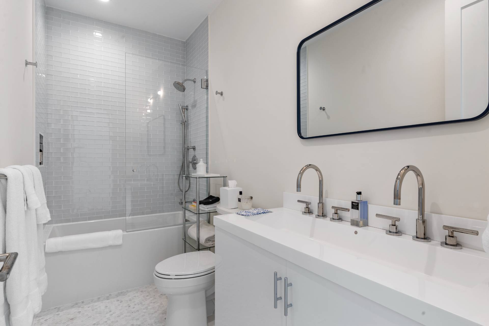 #39 photo, 55 & 70 Peconic Ave, Shelter Island , NY 11964