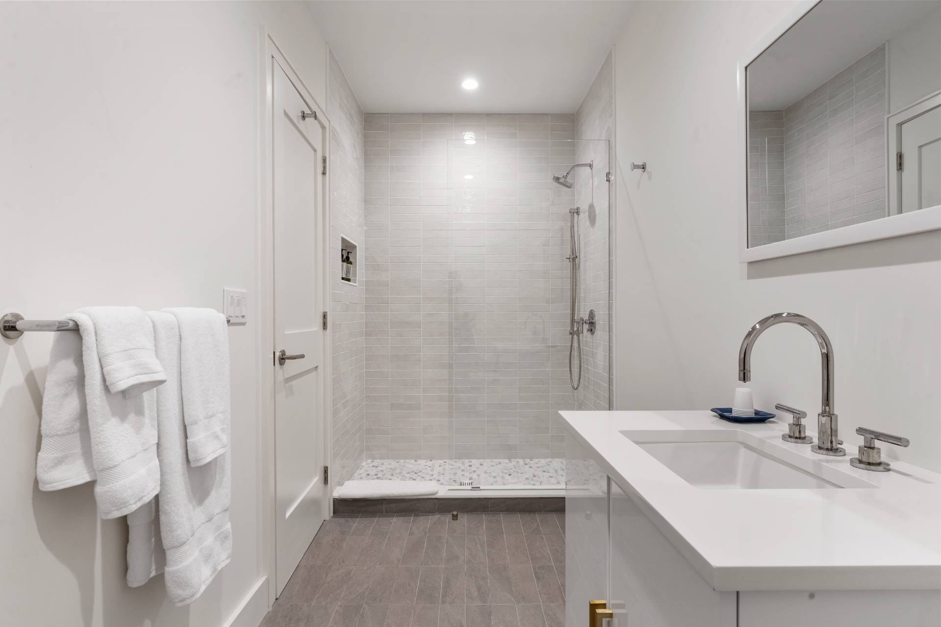 #41 photo, 55 & 70 Peconic Ave, Shelter Island , NY 11964