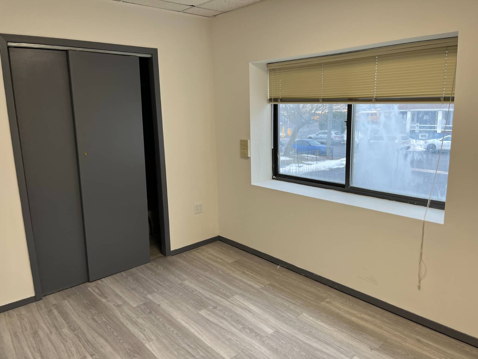 #4 photo, 2167 Merrick Avenue, Merrick , NY 11566