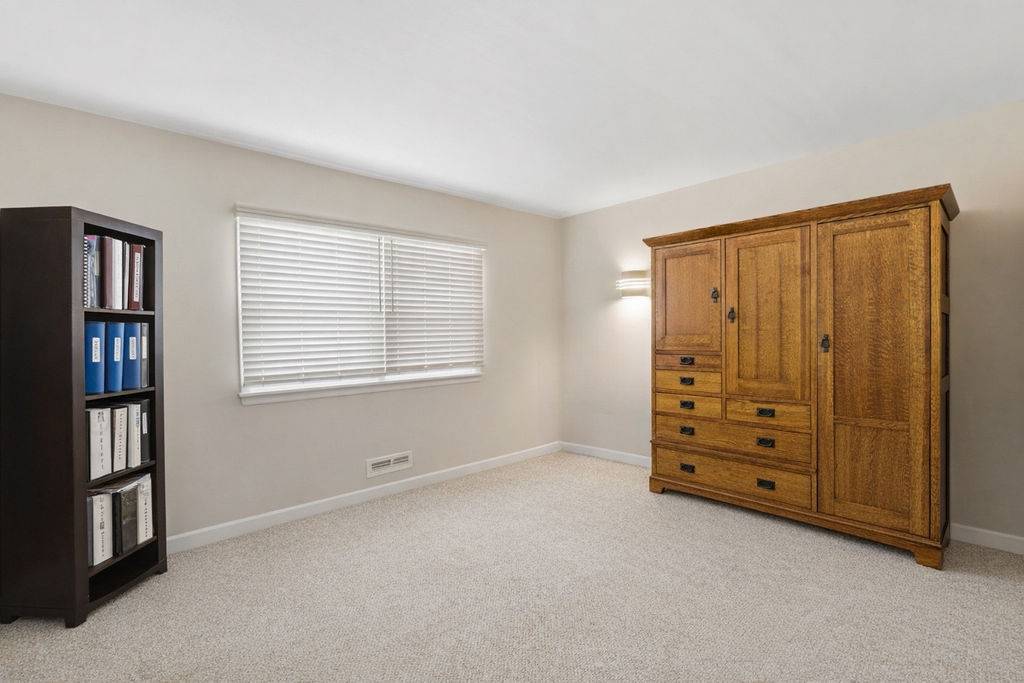 #9 photo, 163-18 97th Street, 뉴욕퀸즈 Howard Beach , NY 11414