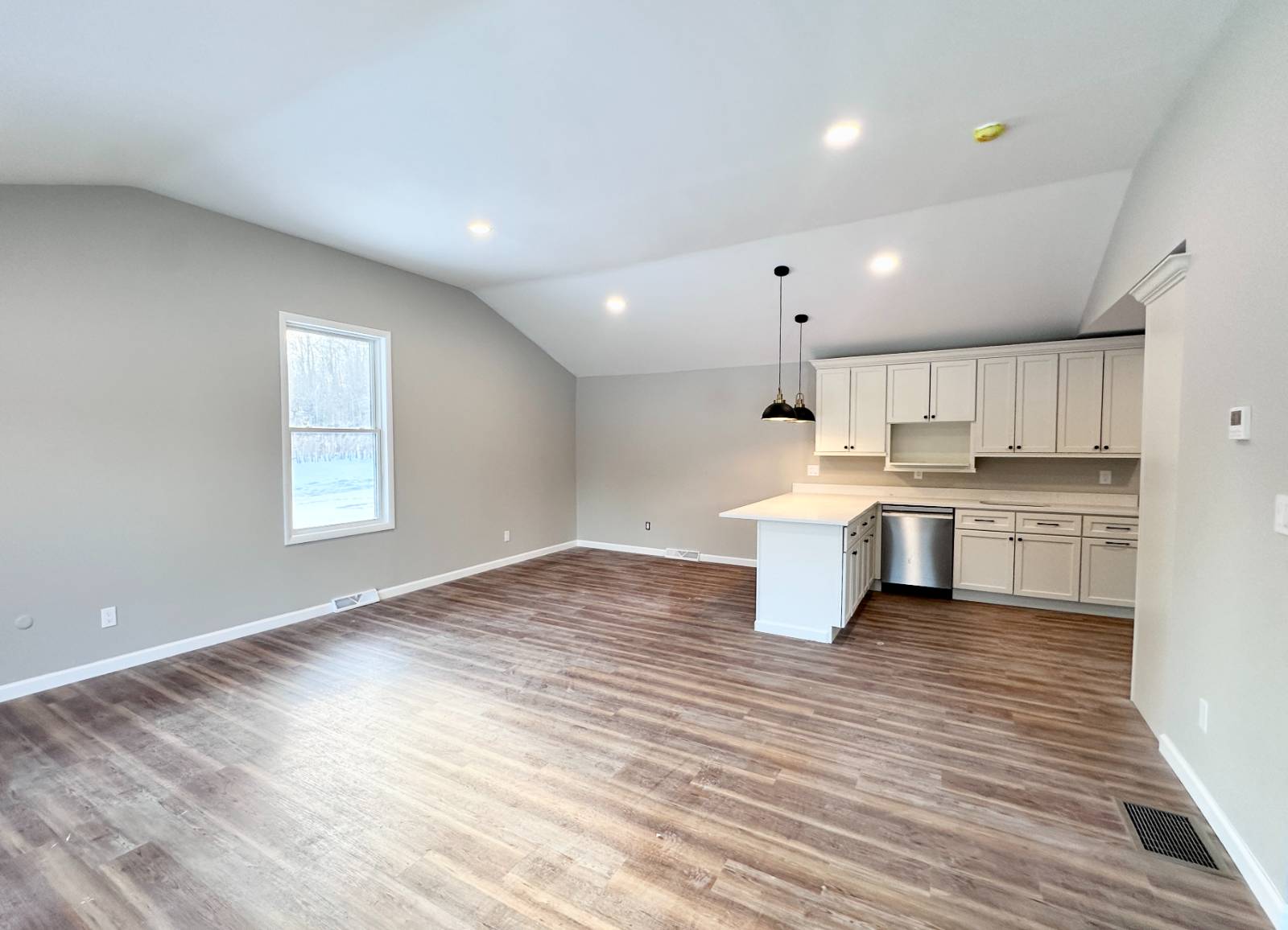 #2 photo, 521 Middleline Road, #1, Ballston Spa , NY 12020