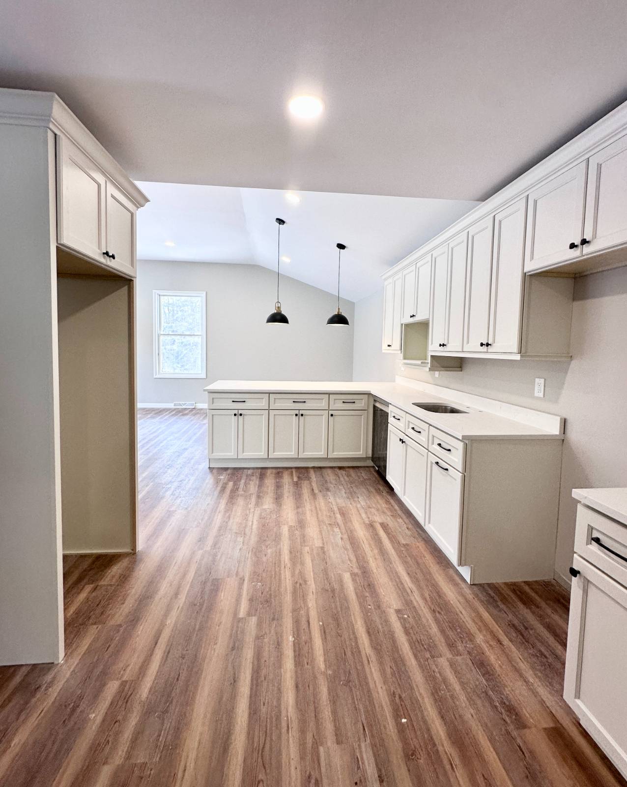 #6 photo, 521 Middleline Road, #1, Ballston Spa , NY 12020