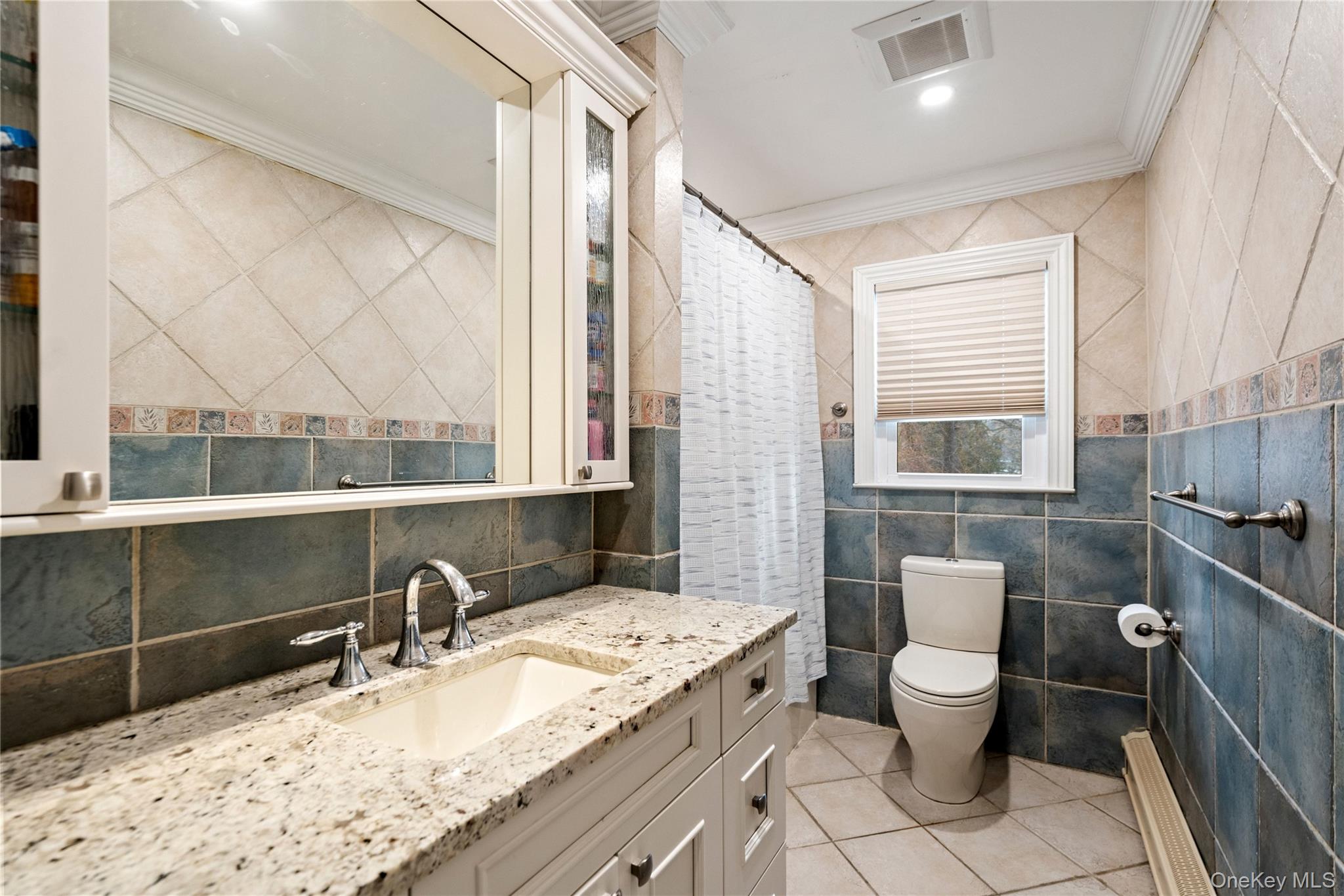 #16 photo, 6 Stimson Place, Huntington , NY 11743