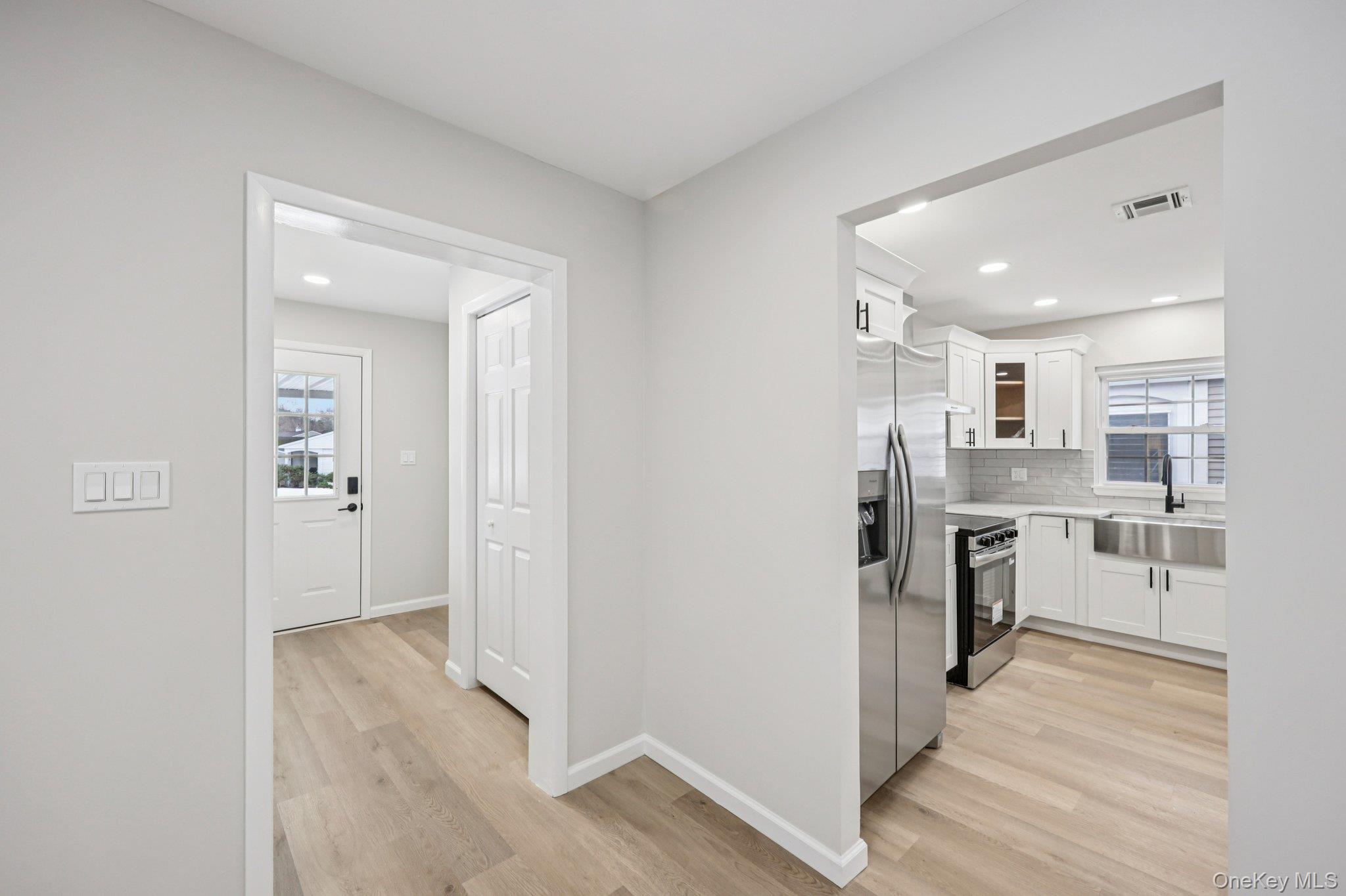 #10 photo, 151 Laurance Lane, Ridge , NY 11961