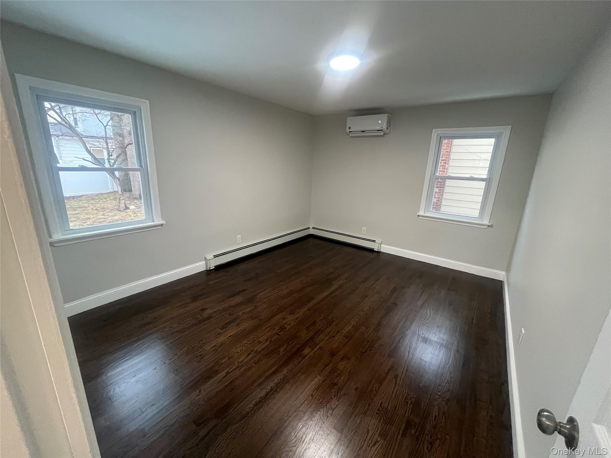 #16 photo, 240 Woodfield Road, West Hempstead , NY 11552