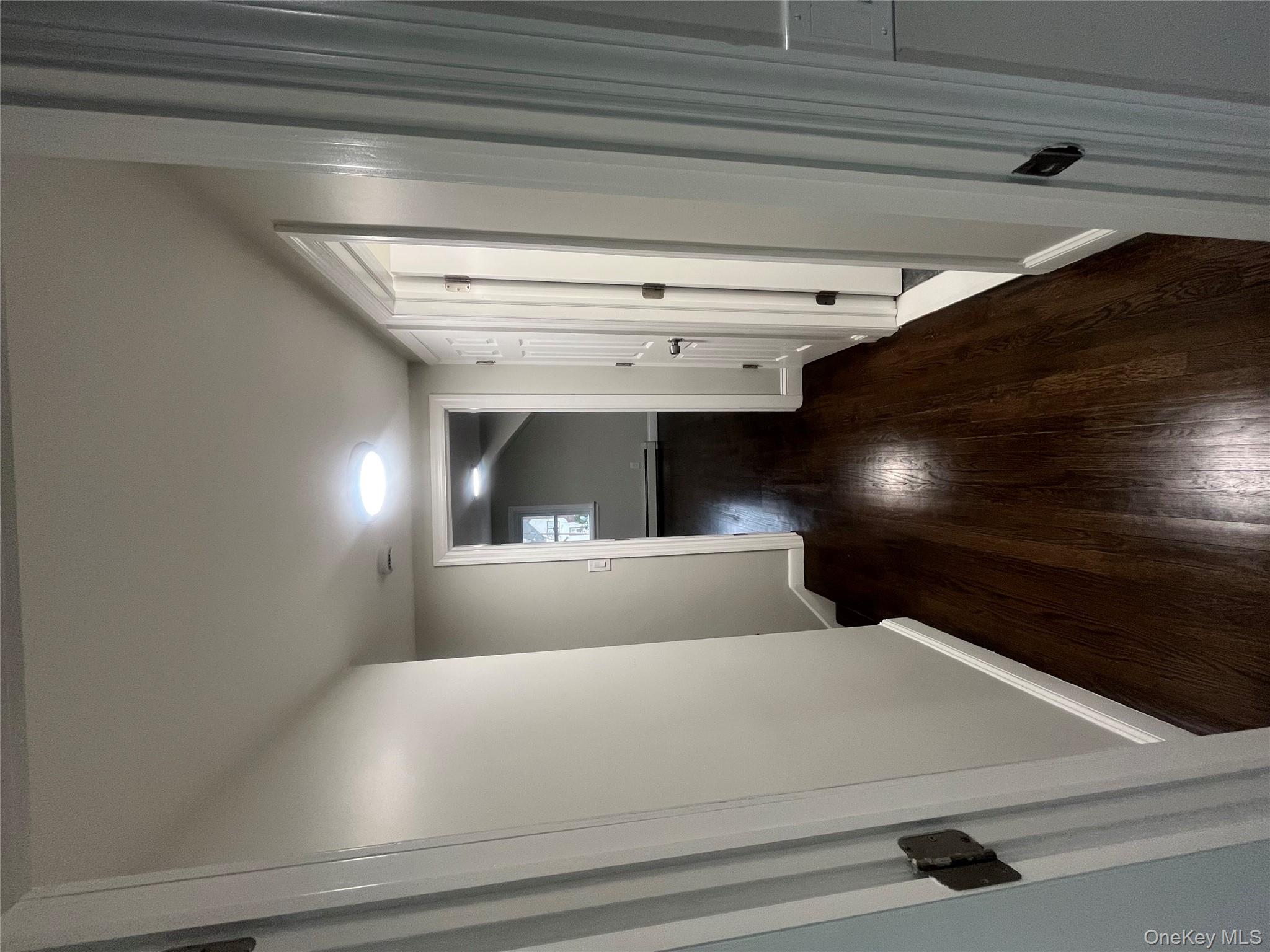 #19 photo, 240 Woodfield Road, West Hempstead , NY 11552