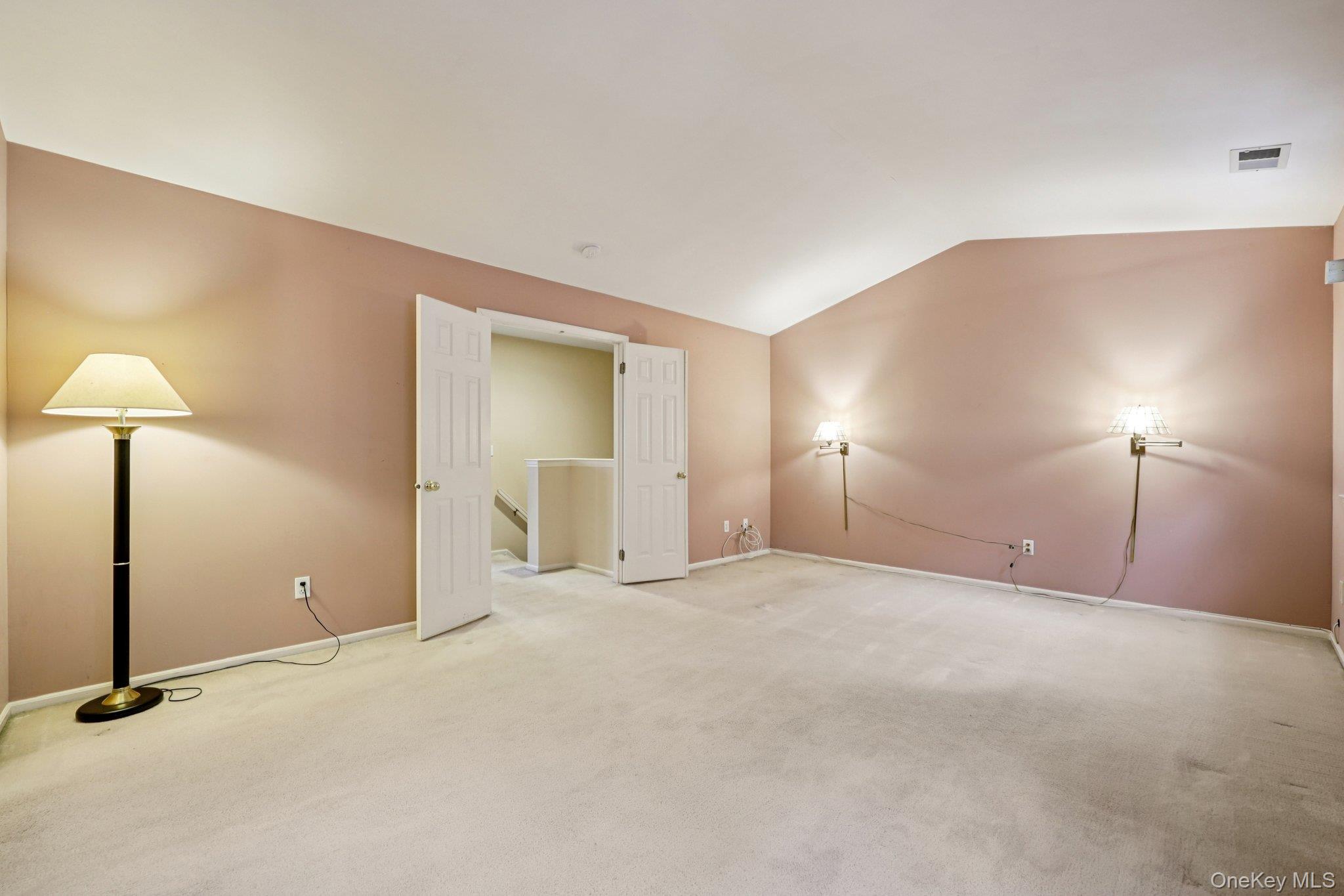 #18 photo, 3 Springwood Lane, Huntington , NY 11743