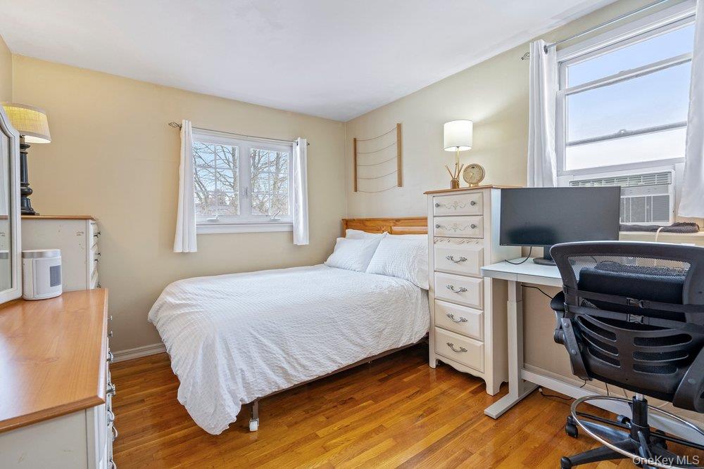 #12 photo, 90 Babylon Avenue, West Islip , NY 11795