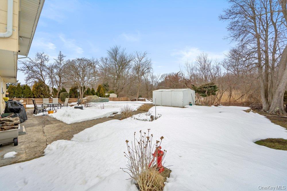 #20 photo, 90 Babylon Avenue, West Islip , NY 11795