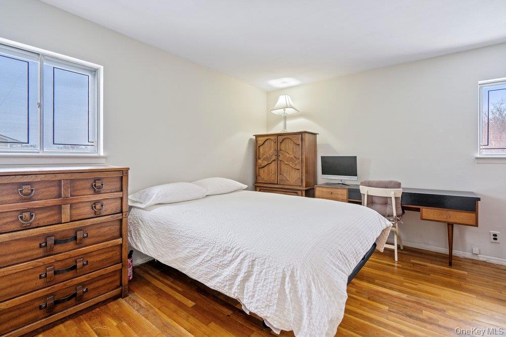 #9 photo, 90 Babylon Avenue, West Islip , NY 11795