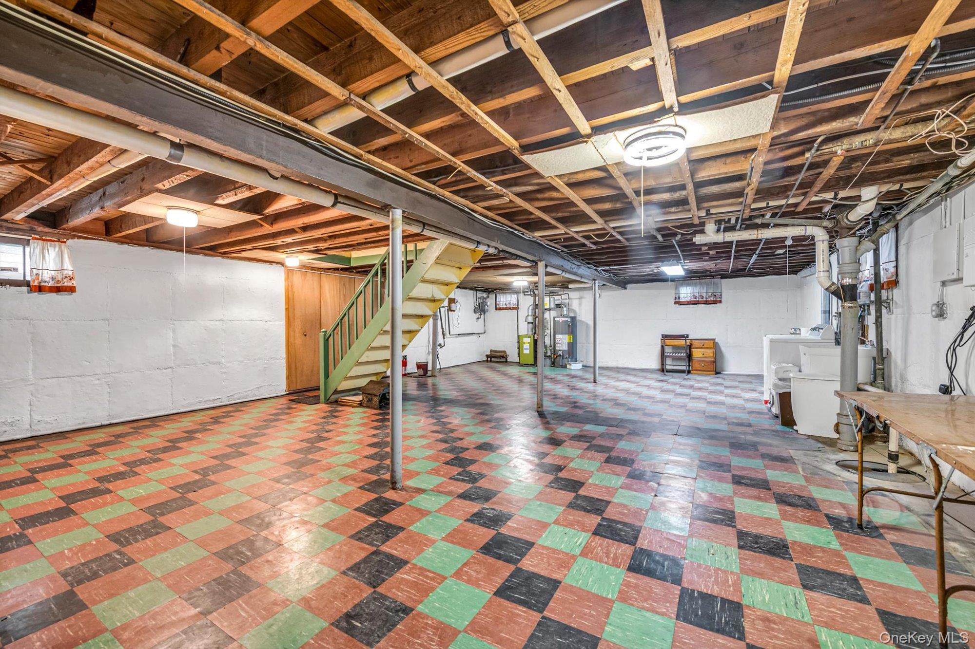 #16 photo, 60 Aberdeen Road, מחוז נסאו New Hyde Park , NY 11040