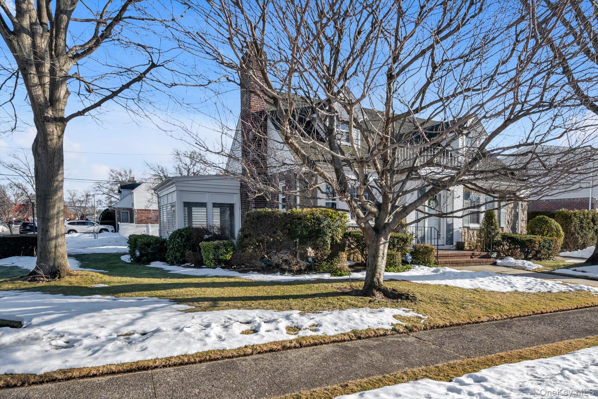 #19 photo, 60 Aberdeen Road, מחוז נסאו New Hyde Park , NY 11040