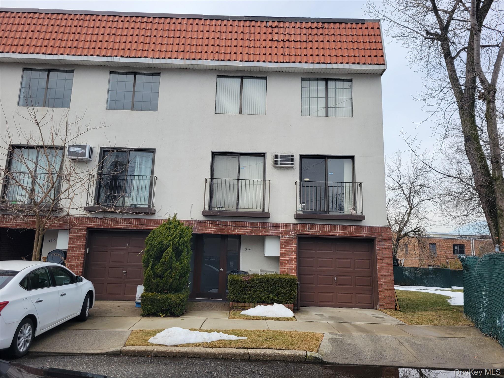 #14 photo, 3-14 Julius Road, College Point , NY 11356