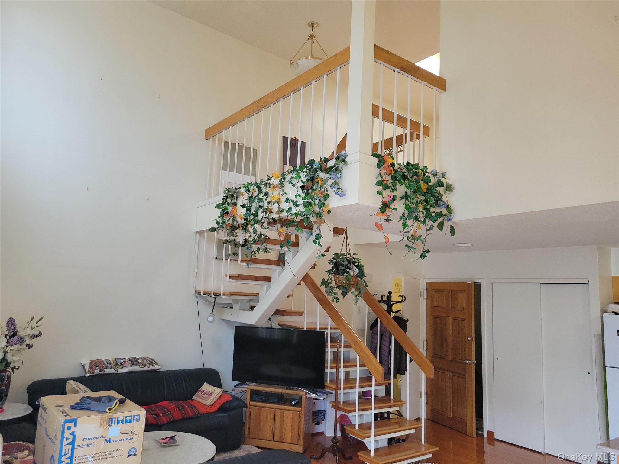 #2 photo, 3-14 Julius Road, College Point , NY 11356