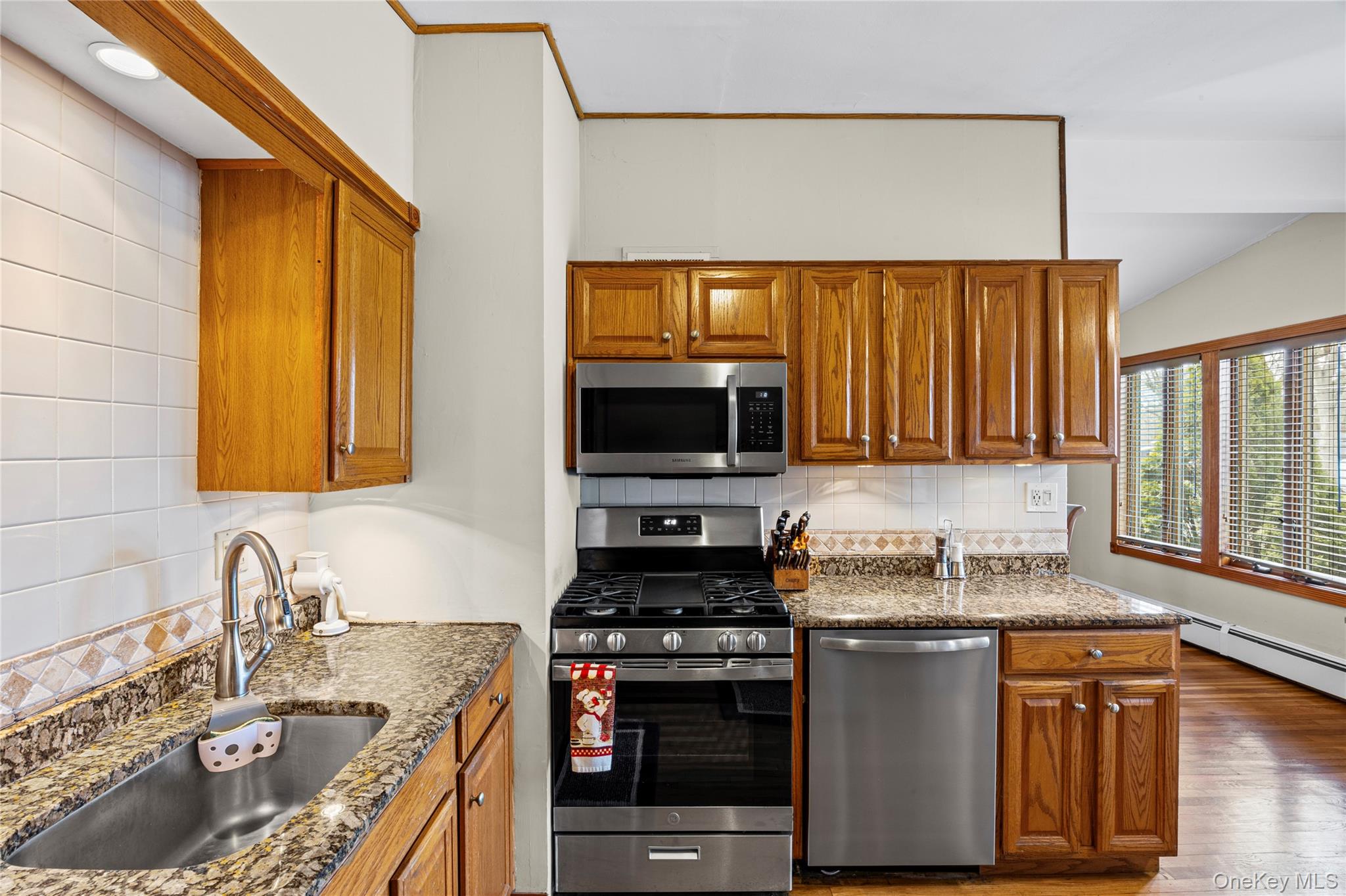 #4 photo, 443 Renee Drive, Bayport , NY 11705