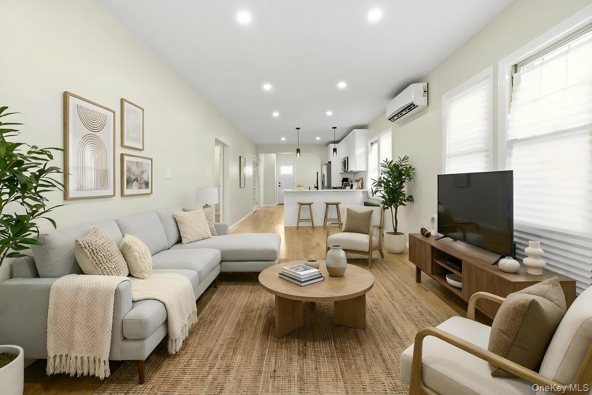 #3 photo, 134-51 173rd, Rochdale , NY 11434