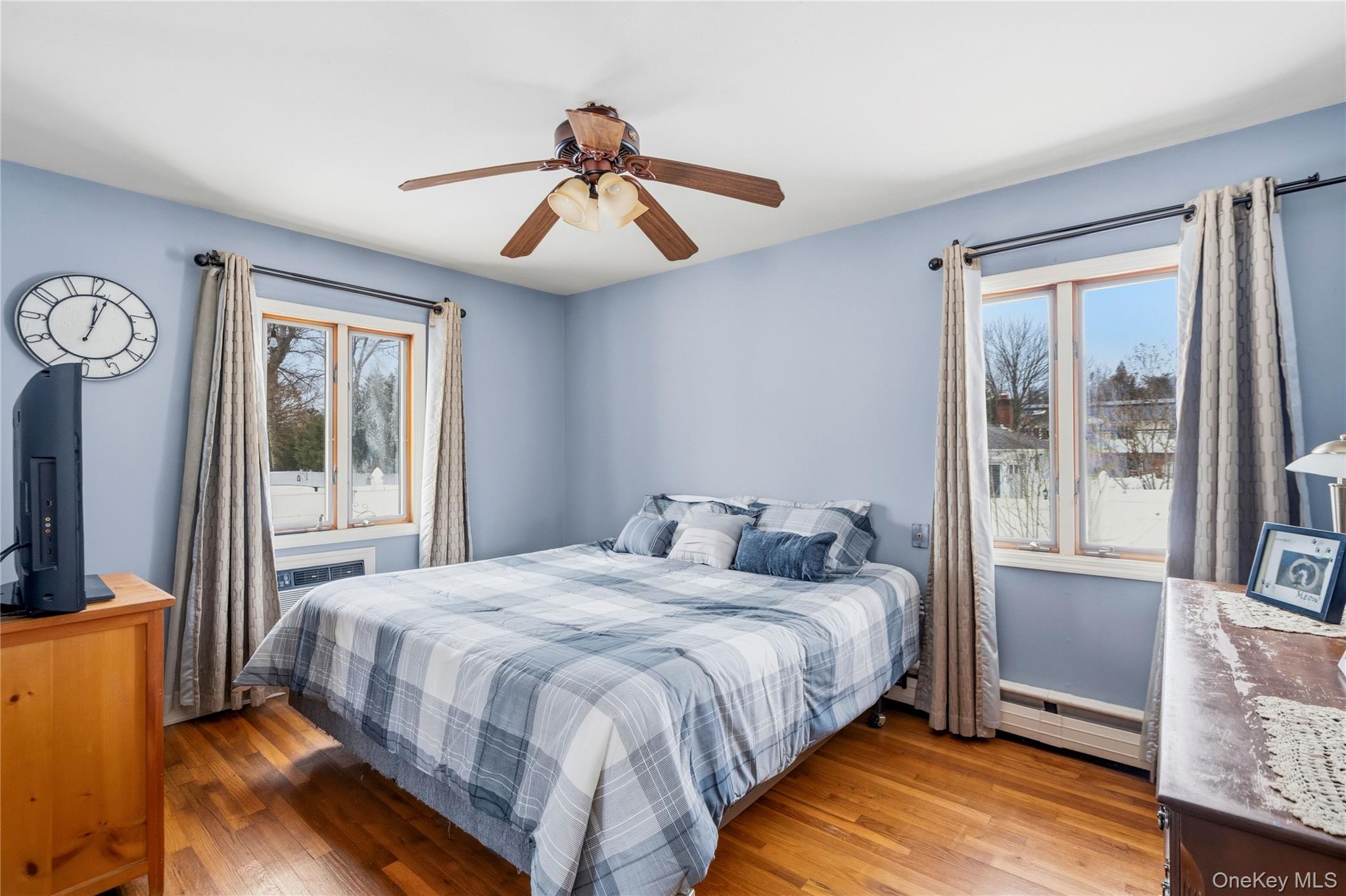 #20 photo, 156 N Pine Street, Massapequa , NY 11758