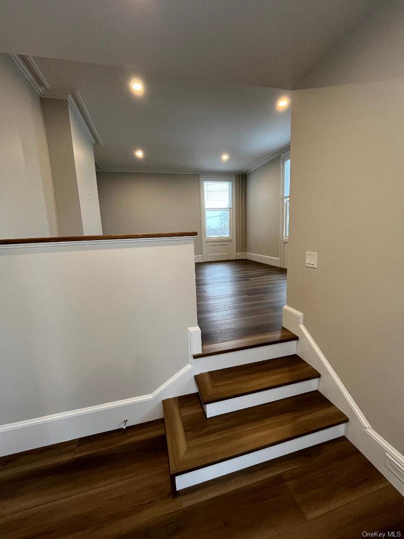 #9 photo, 19 Hudson Terrace, Sleepy Hollow , NY 10591