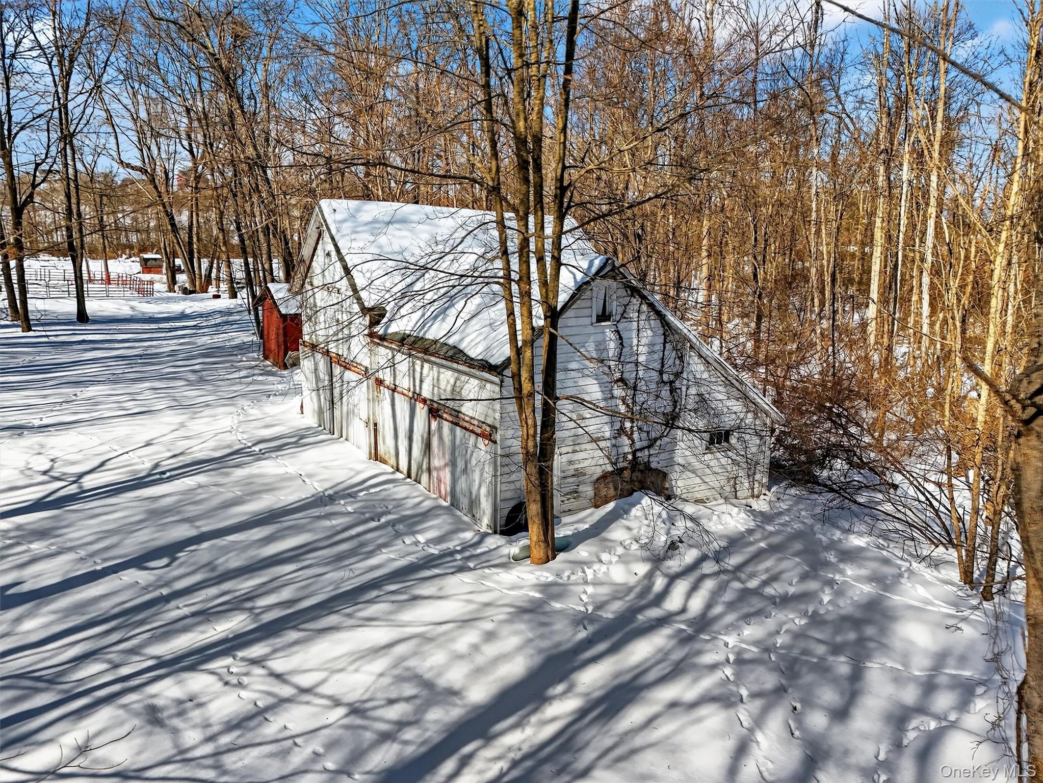 #6 photo, 400 Crescent Avenue, Highland , NY 12528