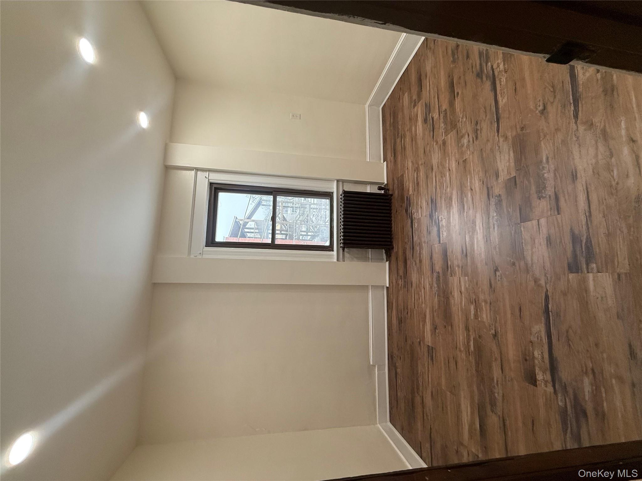 #16 photo, 173 Mansion Street, Poughkeepsie , NY 12601