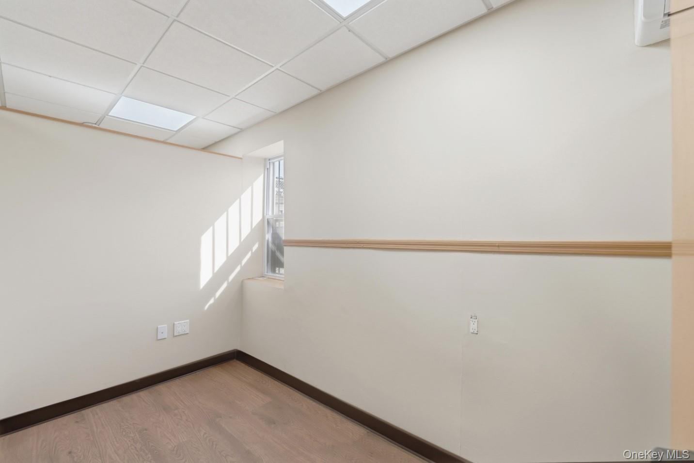 #5 photo, 1500 Boston Road, Bronx , NY 10460