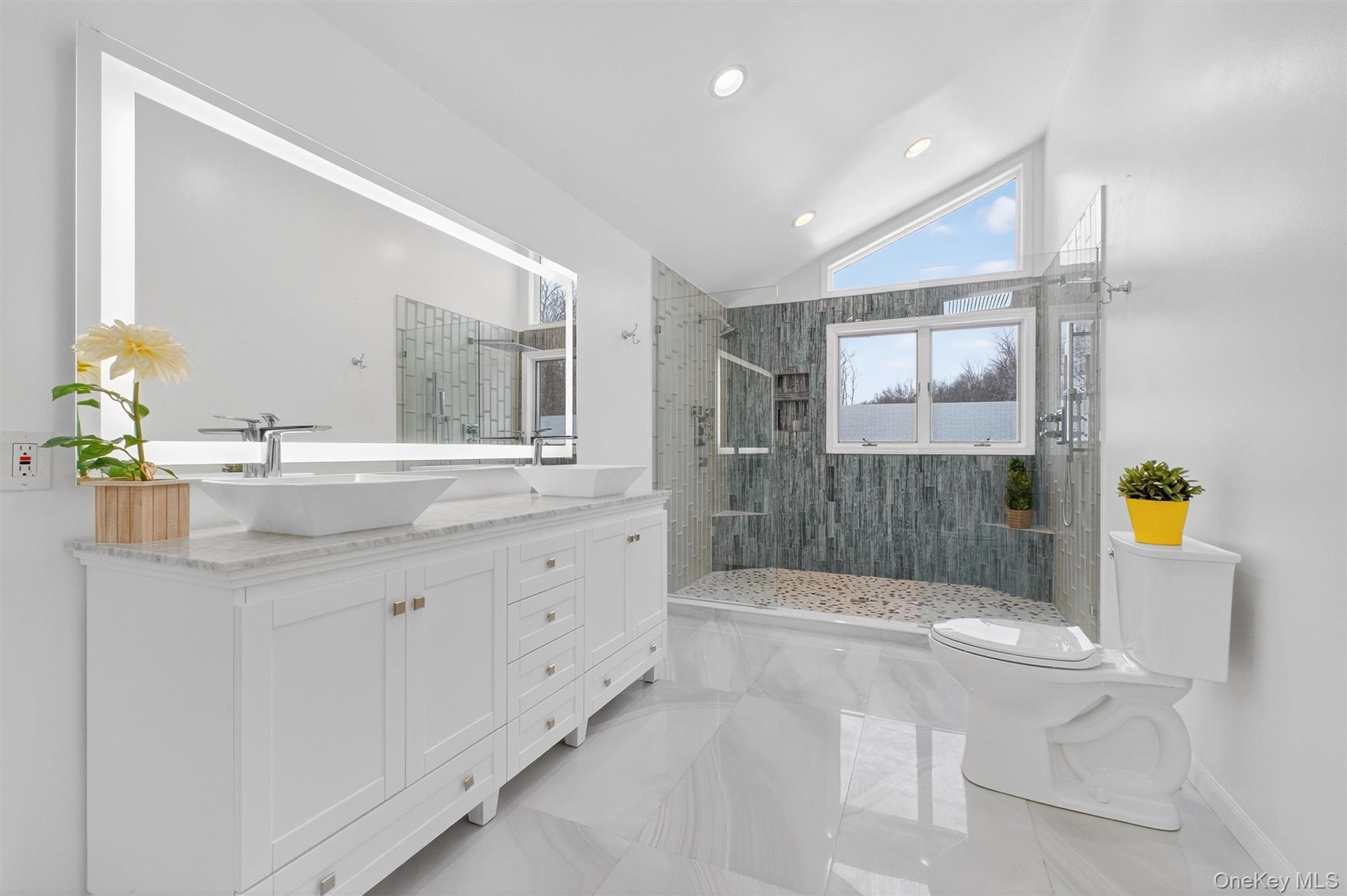 #20 photo, 16 Orchard Lane, Hopewell Junction , NY 12533